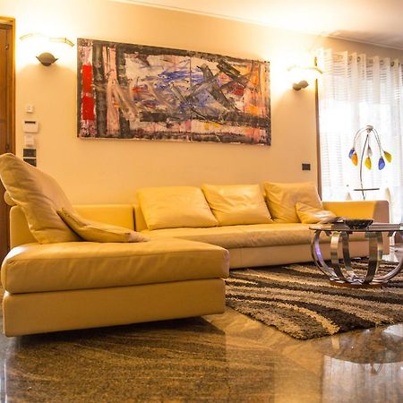 Villa Ivana Дезенцано-дель-Гарда Екстер'єр фото